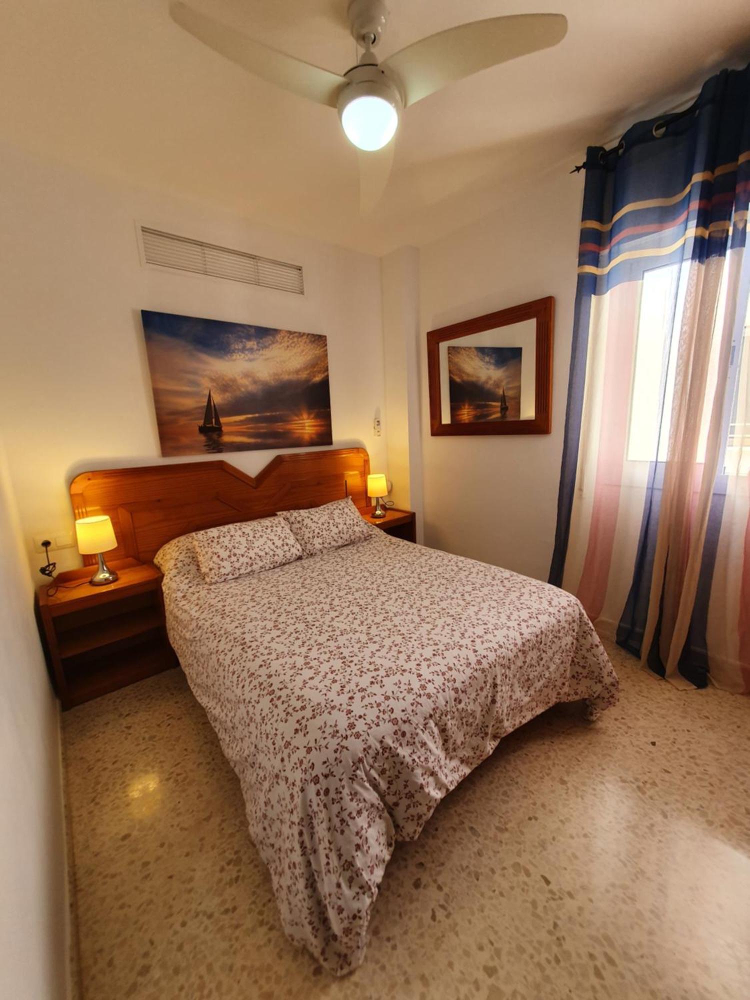 Rico Apartaments Parador Nerja Værelse billede